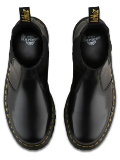Leder-Chelsea-Boots in Schwarz><noscript><img width=