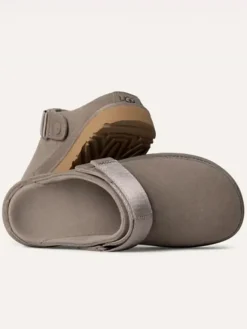 UGG Hausschuhe^Leder-Hausschuhe "Goldenstar" in Taupe