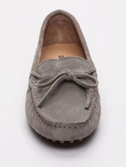 Leder-Mokassins "Newton" in Grau>CHARLES & SMITH New