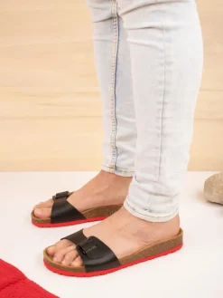 Leder-Pantoletten in Schwarz><noscript><img width=