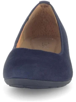 Leder-Pumps in Dunkelblau><noscript><img width=