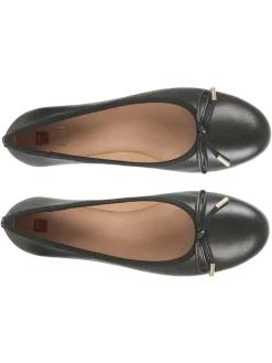 Leder-Pumps in Schwarz><noscript><img width=
