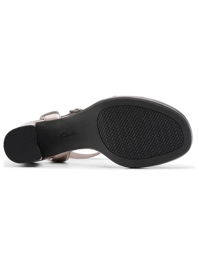 Leder-Sandaletten "Ambyrlyn Bay" in Gold>Clarks Outlet