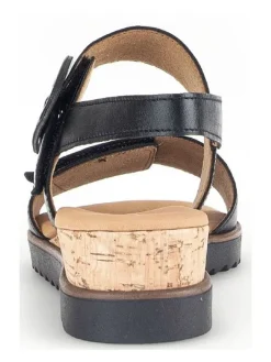 Leder-Sandaletten in Schwarz><noscript><img width=