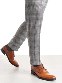 Leder-Schnürschuhe 