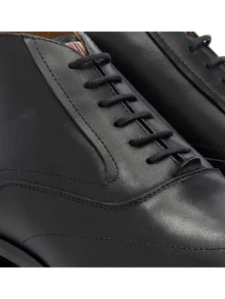 Leder-Schnürschuhe 