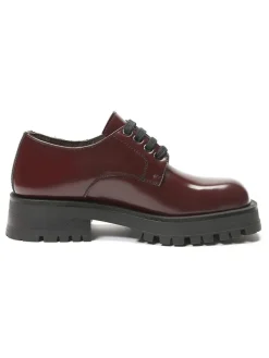 Leder-Schnürschuhe in Bordeaux><noscript><img width=