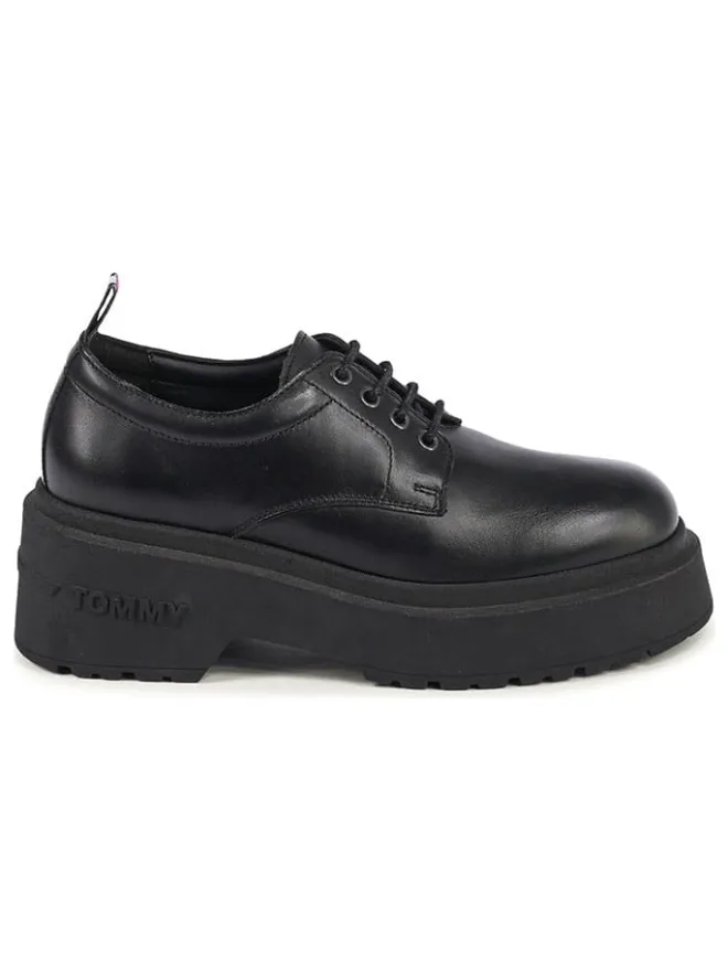 Leder-Schnürschuhe in Schwarz>Tommy Hilfiger Shoes