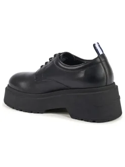 Leder-Schnürschuhe in Schwarz><noscript><img width=