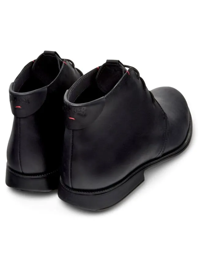 Leder-Schnürschuhe in Schwarz>Camper Sale
