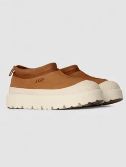 Leder-Slipper "Tasman Weather" in Hellbraun/ Creme>UGG Best