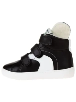 Leder-Sneakers in Schwarz><noscript><img width=
