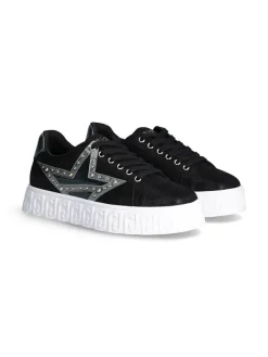 Leder-Sneakers in Schwarz><noscript><img width=