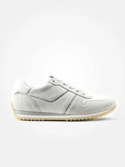 Leder-Sneakers in Weiß><noscript><img width=