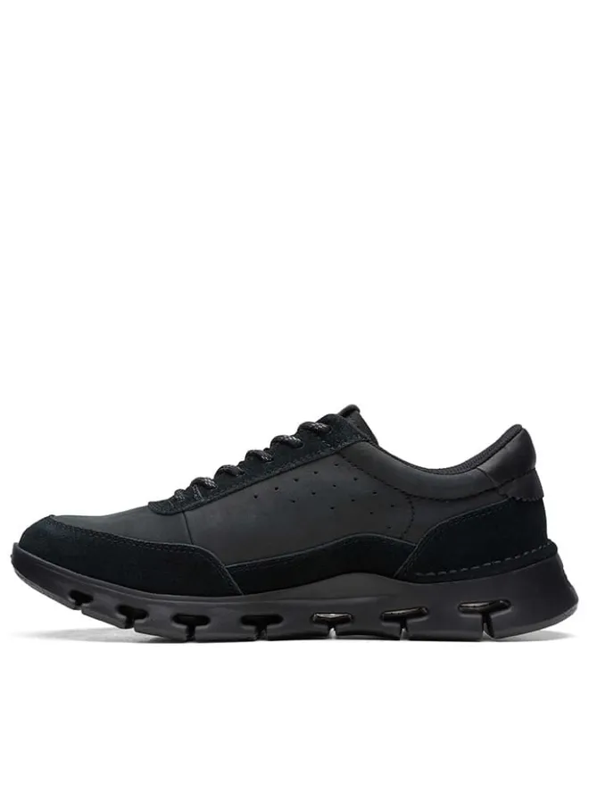 Clarks Sneakers^Leder-Sneakers "Nature X One" in Schwarz