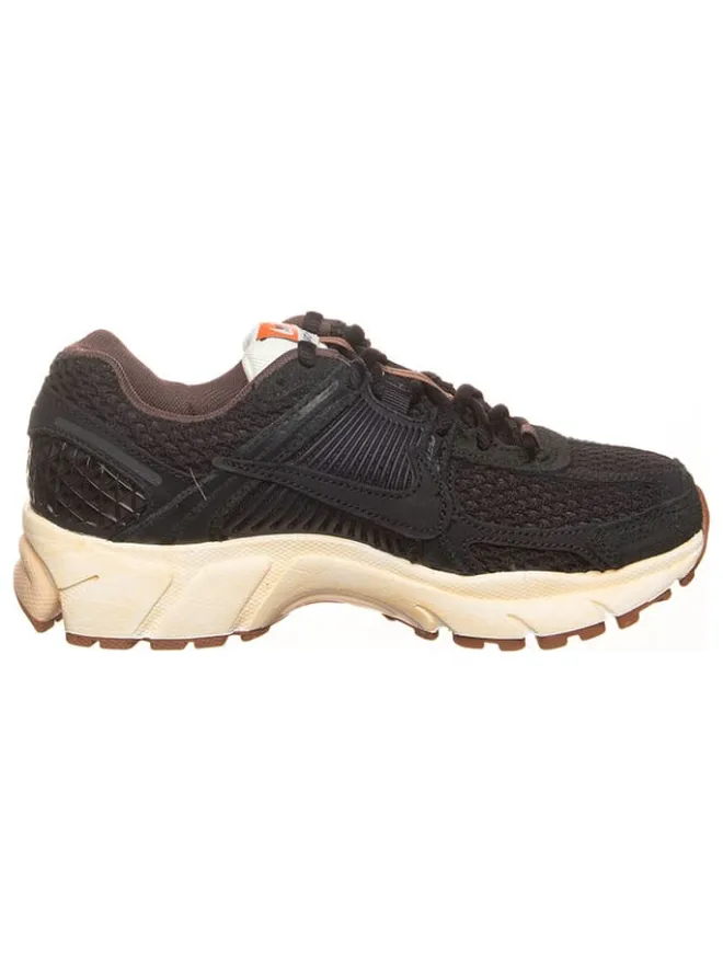Nike Sportswear Sneakers^Leder-Sneakers "Zoom Vomero 5" in Schwarz