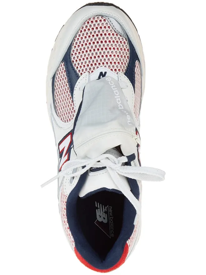 New Balance Sportschuhe^Leder-Sportschuhe "M2002RVE" in Weiß