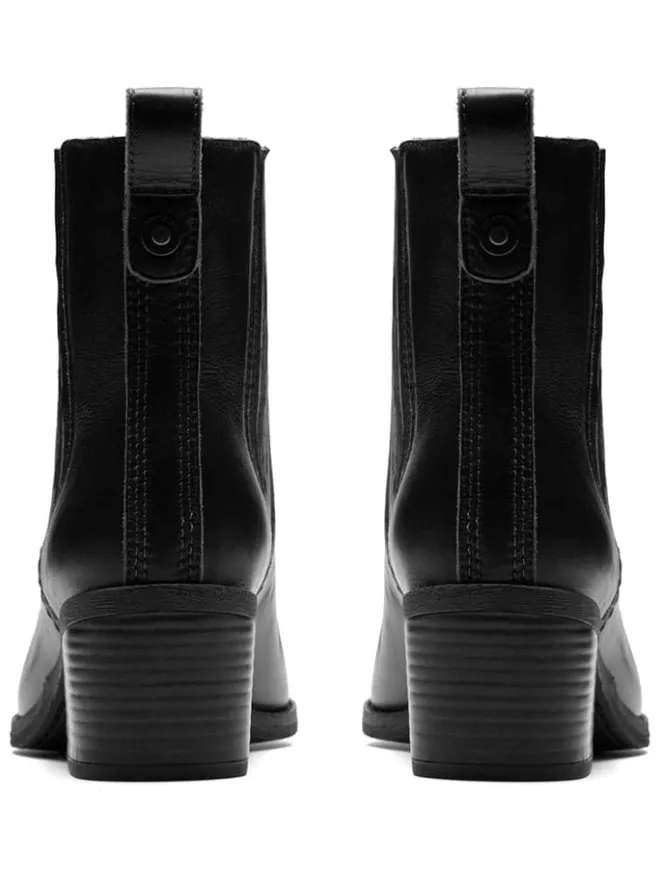 Clarks Stiefeletten^Leder-Stiefeletten in Schwarz