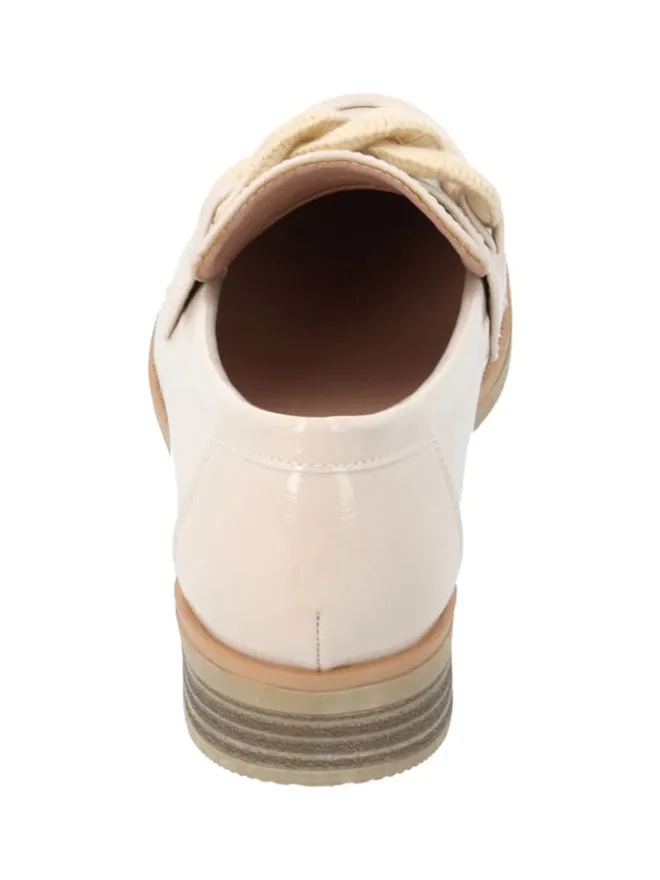 Loafers in Beige>palado New