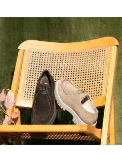 Loafers in dk brown><noscript><img width=