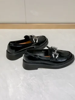 Sixth Sens Halbschuhe^Mokassins in Schwarz