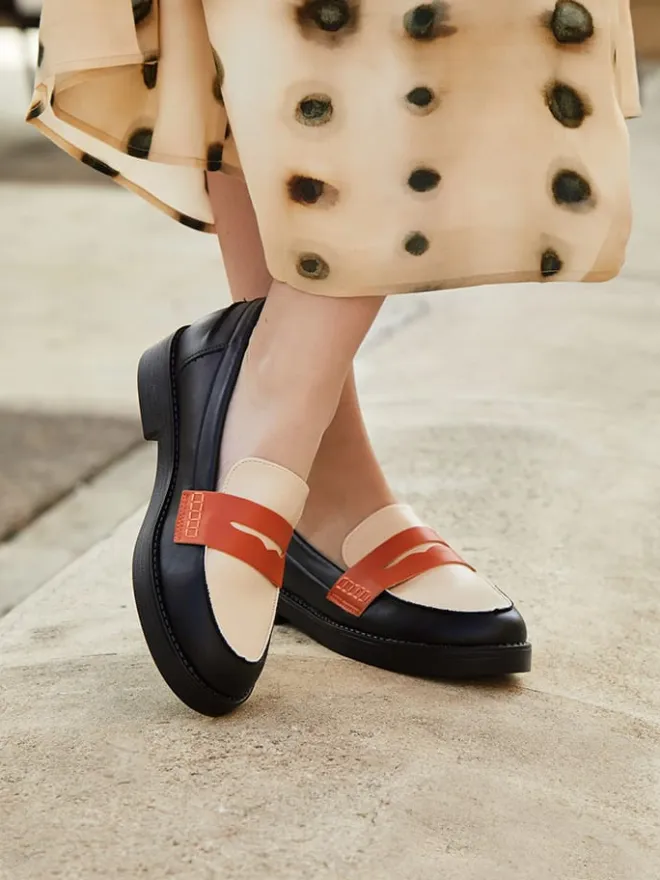 Mokassins in Schwarz/ Orange/ Creme>Bellucci