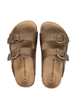 Pantoletten in braun><noscript><img width=