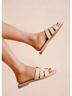Pantoletten in Beige><noscript><img width=