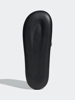 Pantoletten in Schwarz><noscript><img width=