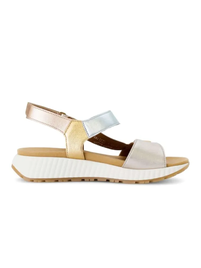 Gabor Sandalen^Plateau Sandalen in gold