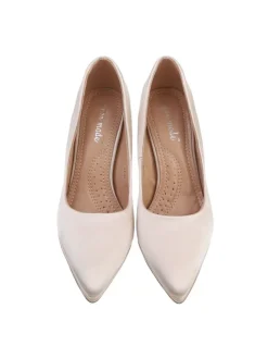 Pump in Beige><noscript><img width=