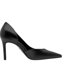 Pumps in BLACK><noscript><img width=