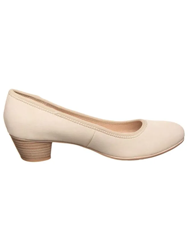 Pumps in Creme>s.Oliver