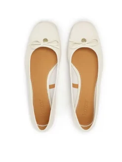 Pumps in Weiß><noscript><img width=