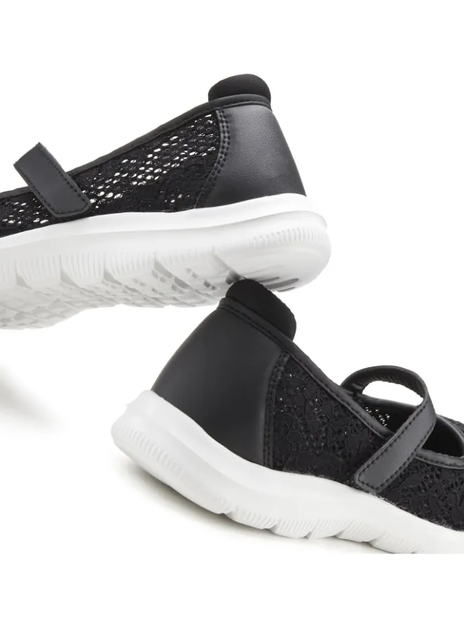 LASCANA Halbschuhe·Slipper^Slipper in schwarz