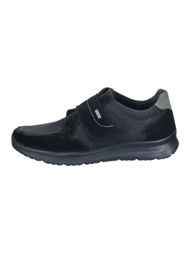 manitu Halbschuhe^Slipper in schwarz