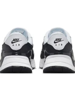 Nike Sneakers^Sneakers