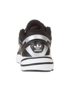 adidas Sneakers^Sneakers 