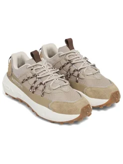Under Armour Sneakers^Sneakers