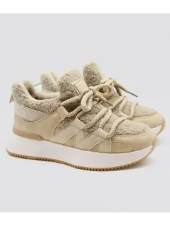 Belucci Sneakers^Sneakers in Beige