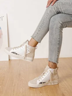 Sneakers in Beige/ Gold/ Creme>Sixth Sens Clearance