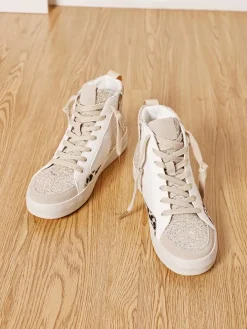 Sneakers in Beige/ Gold/ Creme><noscript><img width=