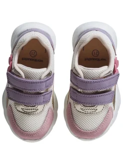 Sneakers in Bunt><noscript><img width=