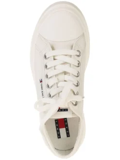 Sneakers in Creme><noscript><img width=