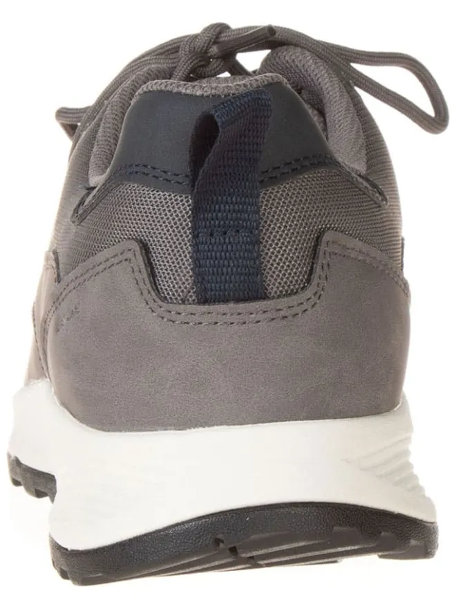 Sneakers in Grau>Geox Best