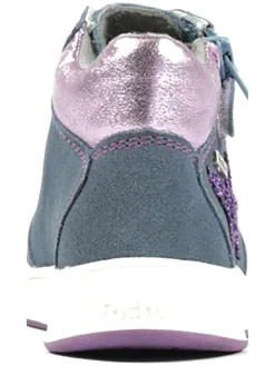 Sneakers in Hellblau><noscript><img width=
