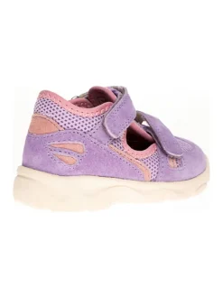 Sneakers in Lila><noscript><img width=