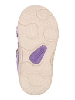 Sneakers in Lila><noscript><img width=