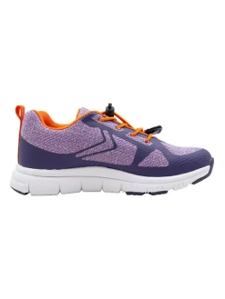 Sneakers in Lila><noscript><img width=