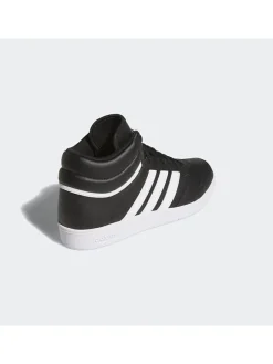 Sneakers in Schwarz><noscript><img width=